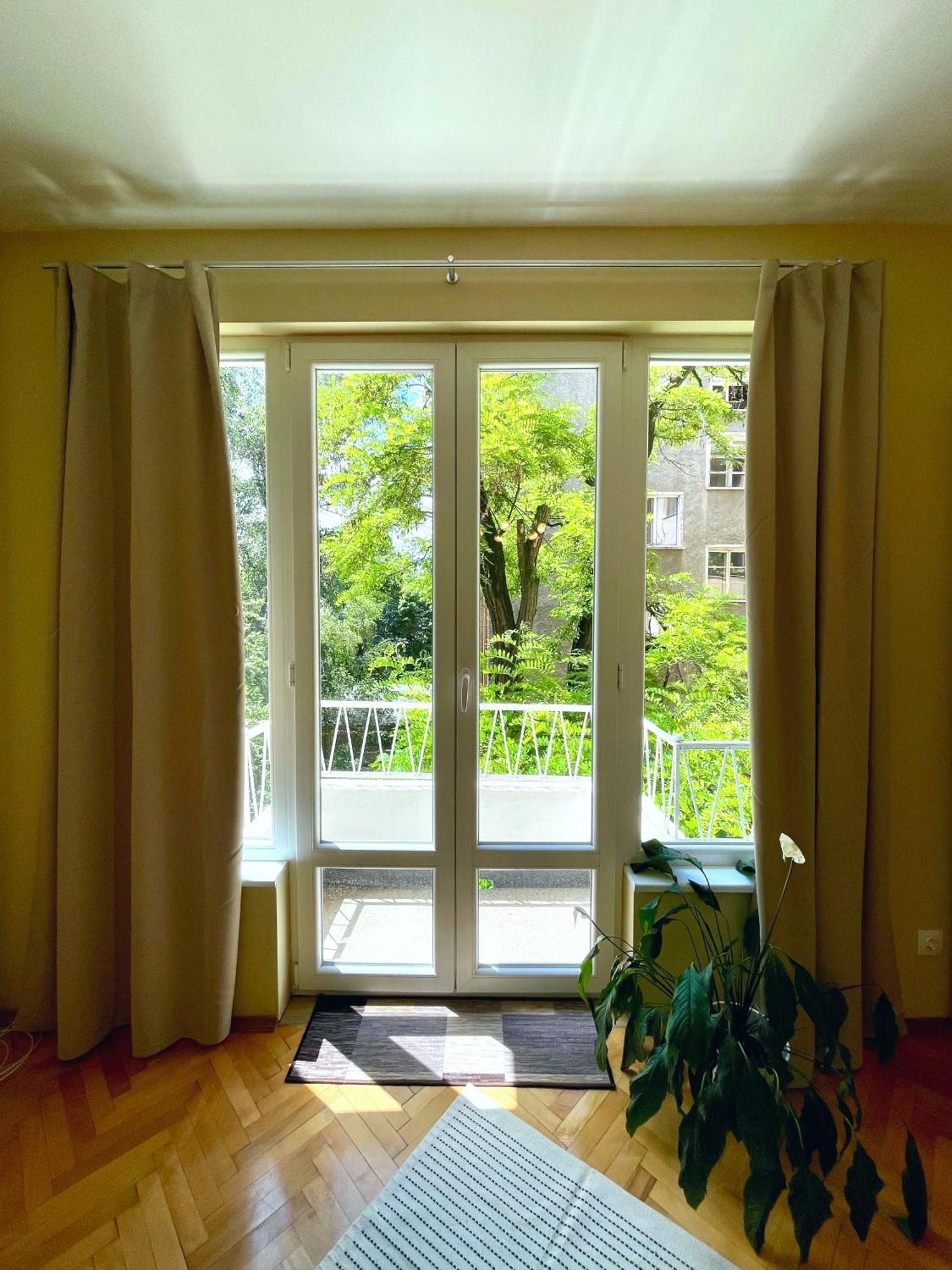 Bohemian Bright & Calm 2Br - Top Center - Private Balcony Sofia Ngoại thất bức ảnh