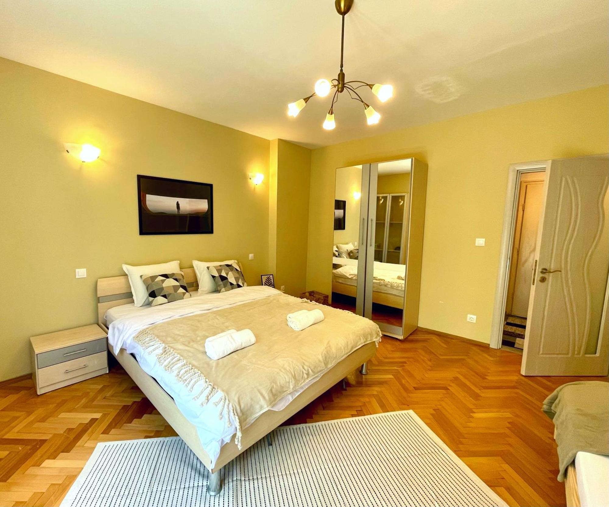 Bohemian Bright & Calm 2Br - Top Center - Private Balcony Sofia Ngoại thất bức ảnh